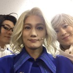 En coulisse_12-26_03