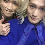 En coulisse_12-29_08